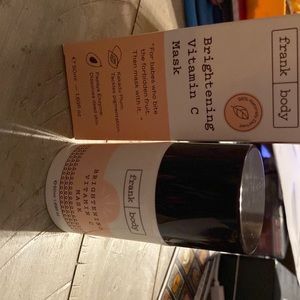 Unopened bottle of brightening vitamin c mask.. 1.69 oz.. by Frank Body